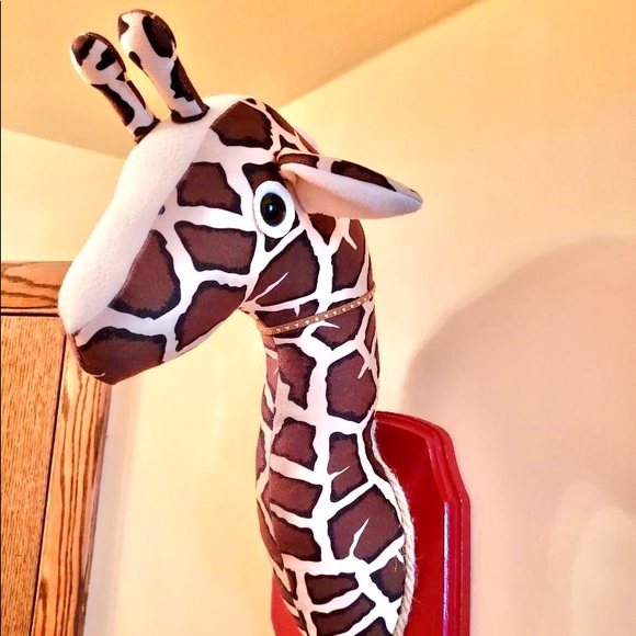 stuffed giraffe head wall mount